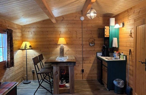 Hayward Cabin | Fancy Fireflies Cabin