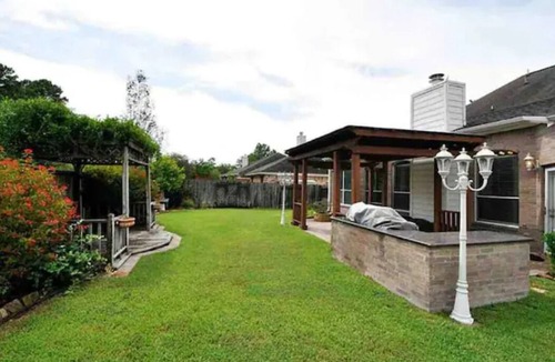 Barker House | ♕Fancy Home near Cypress♕