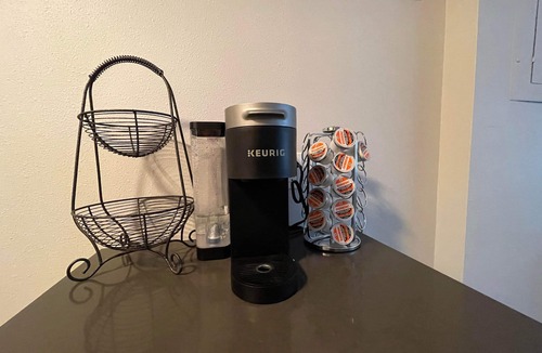 First Hill Apartment | Fancy studio, pet-friendly and parking available