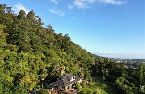 Thames Bed & Breakfast | Fantail Hill