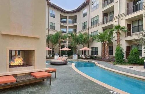 Braeswood Place Apartment | Fantastic 1-Bedroom Close to Reliant Stadium & Medical Center