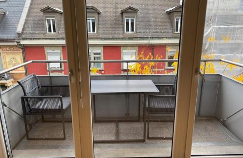 Sihlfeld Apartment | Fantastic 1 BR flat in the city center - West 7