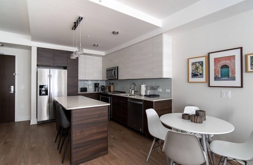 Pentagon City Apartment | Fantastic 1BR in Arlington, Pool + Pet-Friendly