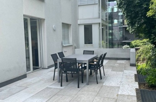 Fluntern Apartment | Fantastic 2 BD flat: quite, sunny, central (Duke1)