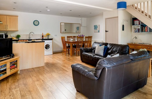 Sherborne House | Fantastic 2 Bed barn conversion close to Sherborne,