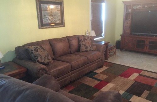 Aransas Pass House | Fantastic 2 bedroom 2 bath condo!