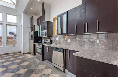 Outer Richmond House | Fantastic 2-bedroom/3bath house with skylight