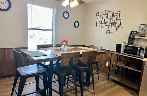 Fort Smith House | Fantastic 2-bedroom house with AC in cool Fort Smith