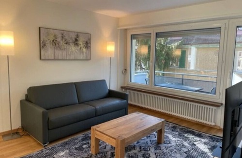 Hirslanden Apartment | Fantastic 2BR in the city center (Sky7)