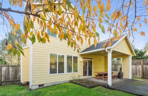 Nehalem House | Fantastic 3-bedroom house in Nehalem perfect for your Oregon coast get away.