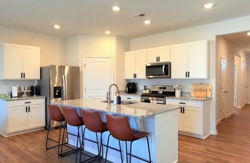 Antioch House | Fantastic 4-bedroom house with AC in vibrant Nashville