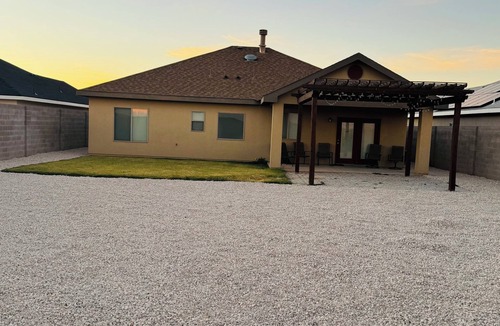Hobbs House | Fantastic 4-bedroom house with Garage access in Hobbs