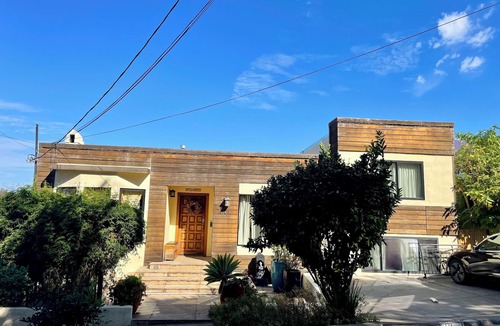 Lakeshore House | Fantastic 5 BDR stay with Breathtaking Views