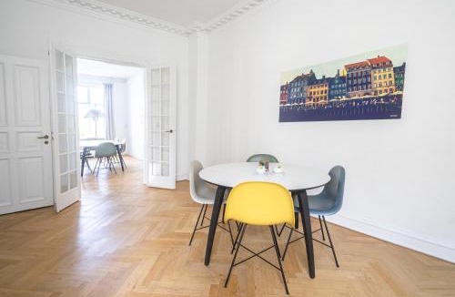 København V Apartment | Fantastic and central 3-BR with lake-view - 75