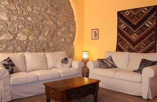 Riudecanyes Cottage | Fantastic apartment Cal Pedret first floor