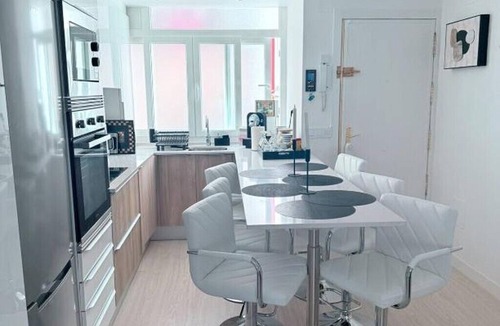 Ventas Apartment | FANTASTIC APARTMENT, NEWLY RENOVATED