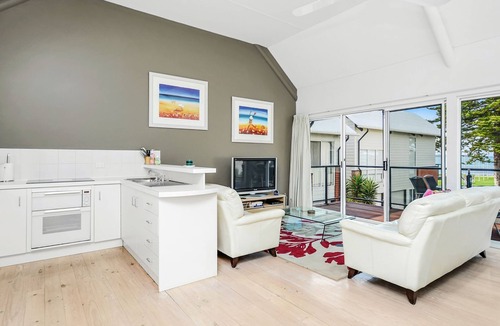 Victor Harbor House | Fantastic Beachside Townhouse