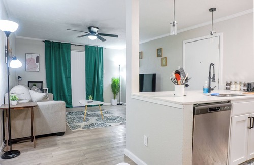 Vickery Meadow Apartment | fantastic Dallas with AC