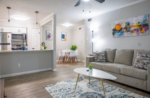 Vickery Meadow Apartment | fantastic Dallas with AC