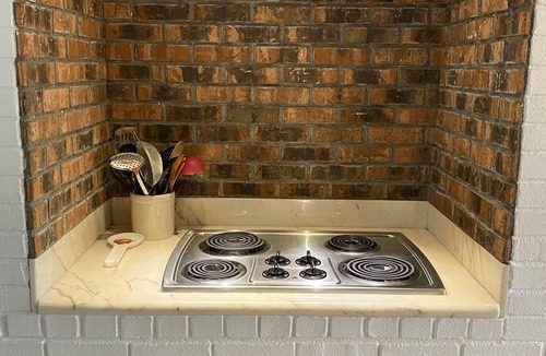 Egremont House | Fantastic Fall and Winter Berkshires Retreat