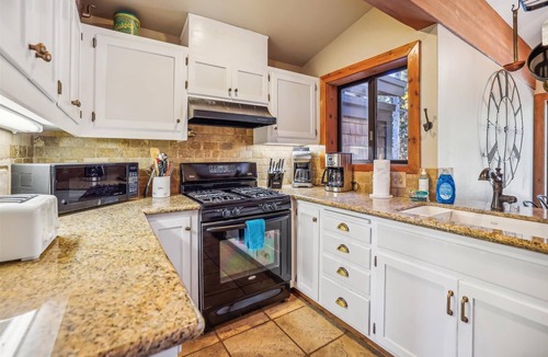 Tahoe City Condo | Fantastic Forest Setting Rocky Ridge #120