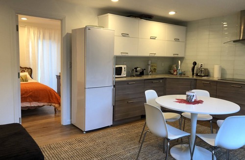 Woodside House | 🌻 Fantastic Guest House