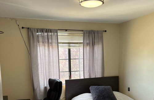 Bethel-Danebo House | Fantastic home minutes from the EUG Airport!