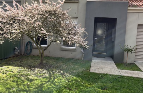 Lake Gardens House | Fantastic Lake Gardens location