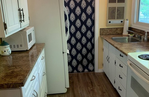 Georgina House | Fantastic Lake Simcoe Guesthouse for GTA getaway