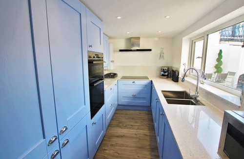 Brixham House | Fantastic location in the harbour bowl