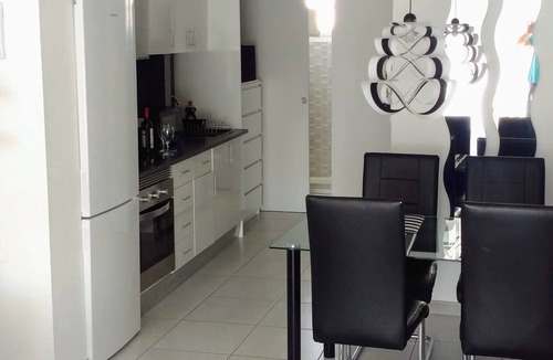 Playa de San Juan Apartment | FANTASTIC LOFT APARTMENT ON THE BEACH WITH ALL SERVICES (WIFI, A/C)