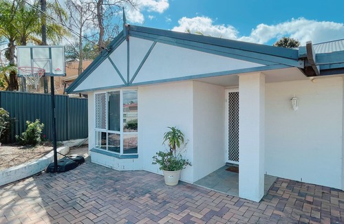 Hillcrest House | Fantastic Magnificent Get Away