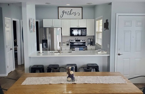 Lakeland Condo | FANTASTIC MAIN CHANNEL VIEW from Renovated Waterfront 3BR/2BA Top Floor Condo