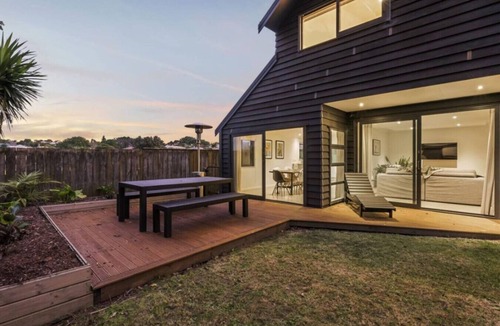 Kingsland House | Fantastic Morningside Home