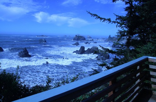 Crescent City North House | Fantastic Oceanfront Get Away With Awesome Views.