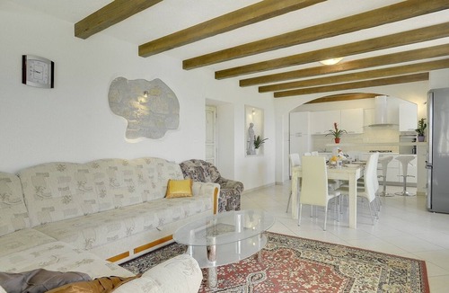 Dolenja Vas House | Fantastic panoramic finca with private pool, air conditioning, WLAN, terrace, barbecue
