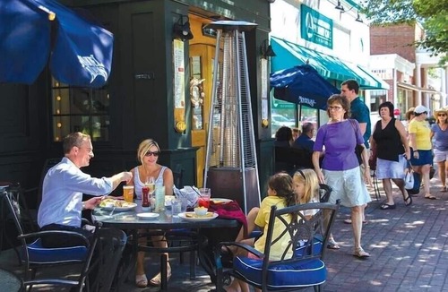 Old Saybrook House | Fantastic pool home in park-like setting on Connecticut Shore