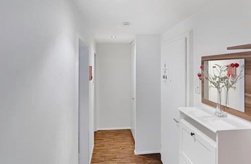 Seefeld Apartment | Fantastic Studio - Flower 32