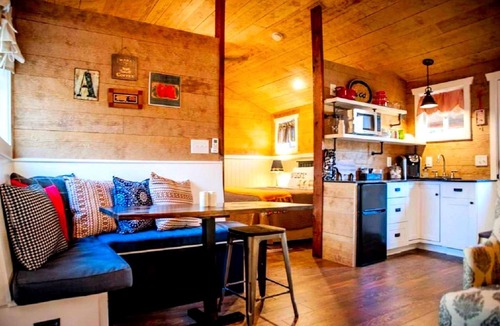 Dripping Springs House | Fantastic Texas Hill Country Cabin for Weekend Getaways in Texas