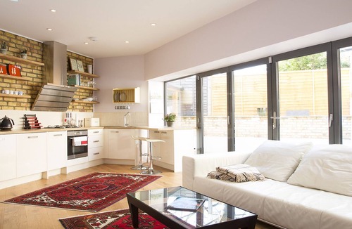 Dartmouth Park House | Fantastic two-bed Camden Town House