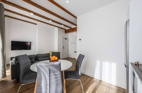La Roqueta Apartment | Fantastic two-bedroom apartment