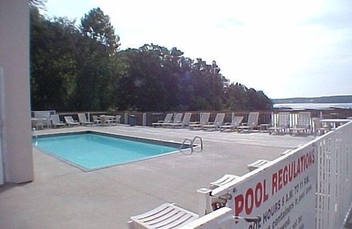 Village of Four Seasons Condo | FANTASTIC VIEW OF THE LAKE
