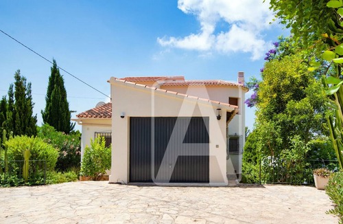 Urbanitzacio la Fustera House | Fantastic villa with sea views, lots of peace and quiet, large pool, close to the beach