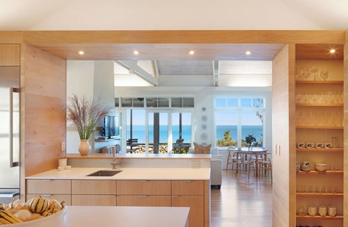 Tisbury House | Fantastic Waterfront Private Beach & Dock on West Chop