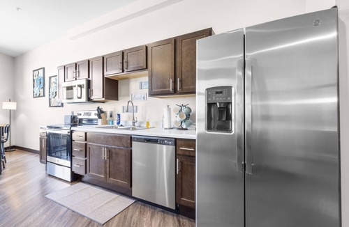 Dyersville Condo | Fantasy Field Condo #217