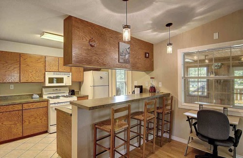 Aransas Pass House | Fantasy Oaks Lodge