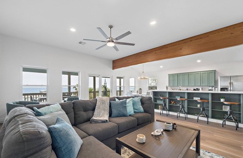 San Leon House | Far Far A-Bay| BeachBox | Bay