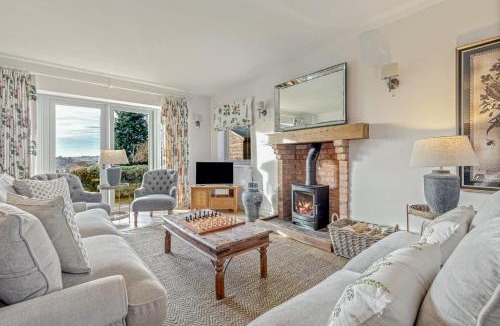 East Haddon House | Far Heath House with Hot Tub