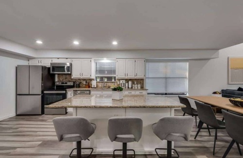 Far North Dallas House | Far North Dallas Chic Haven