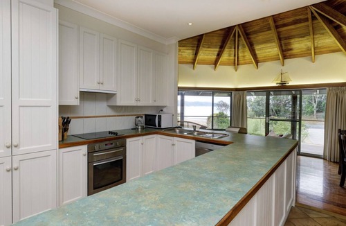 Seal Rocks House | Far Shore @ Seal Rocks